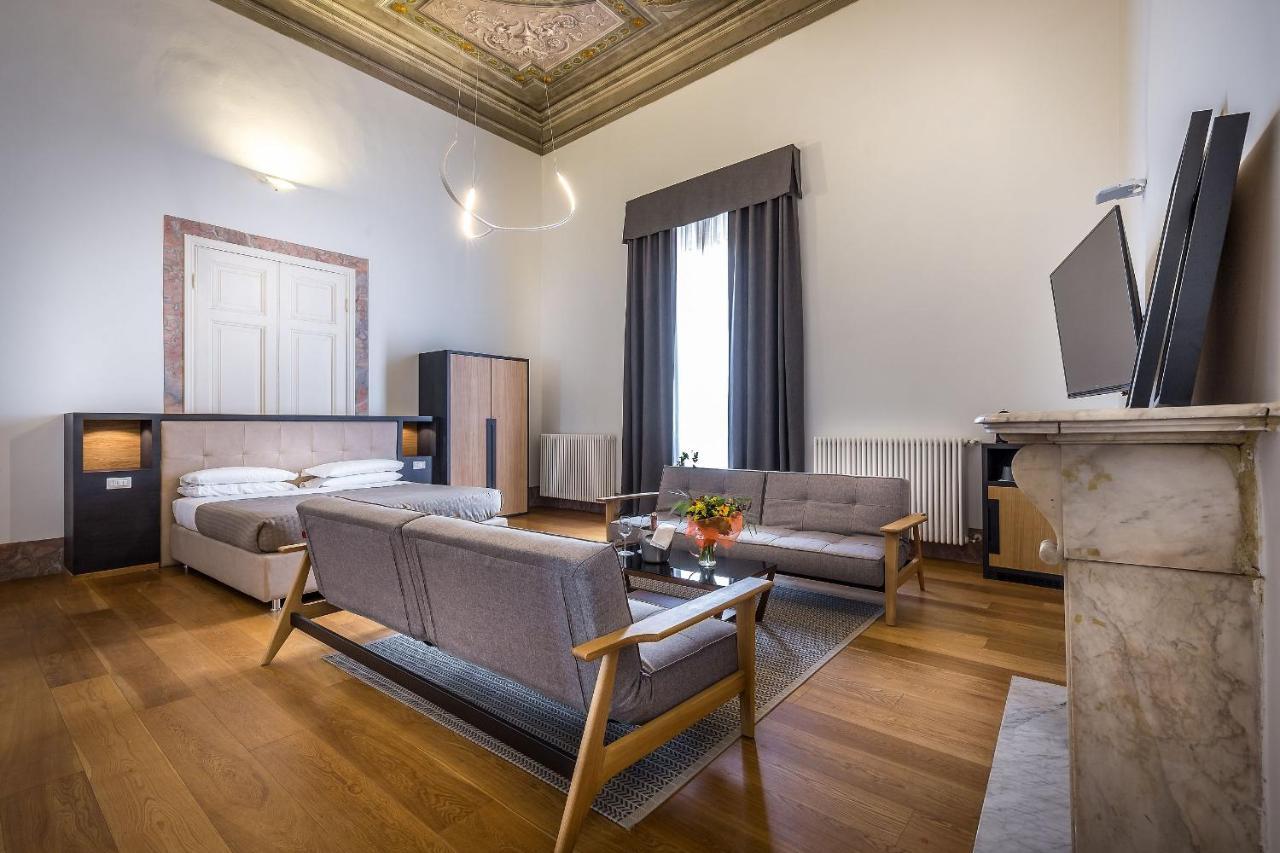 Residenza D'Epoca Al Numero 8 Флоренция Екстериор снимка